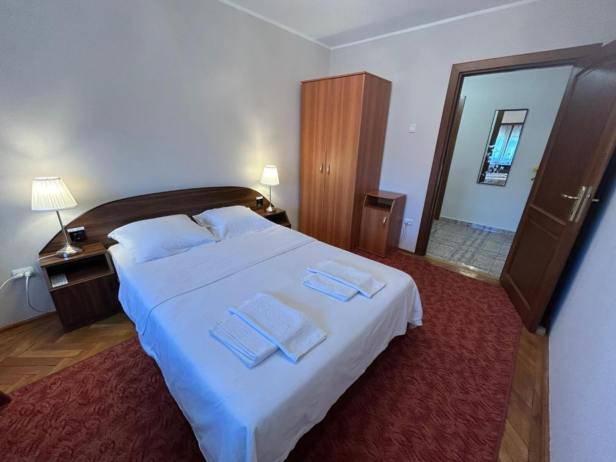 Apart. Premium Ultracentral, 3 Camere Loc Parcare. Ploieşti Buitenkant foto